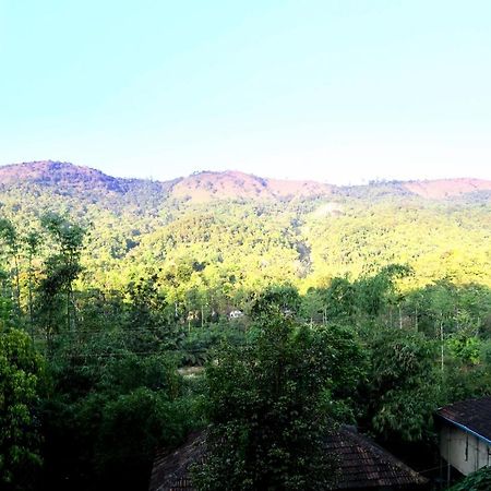 Prashanti Resort Madikeri Extérieur photo